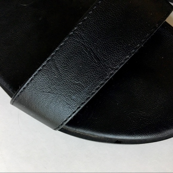 BUNDLED | faux leather buckle sandal | - Picture 6 of 8